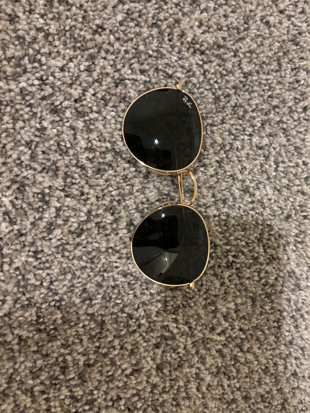 Ray-Ban Round Metal Sunglasses